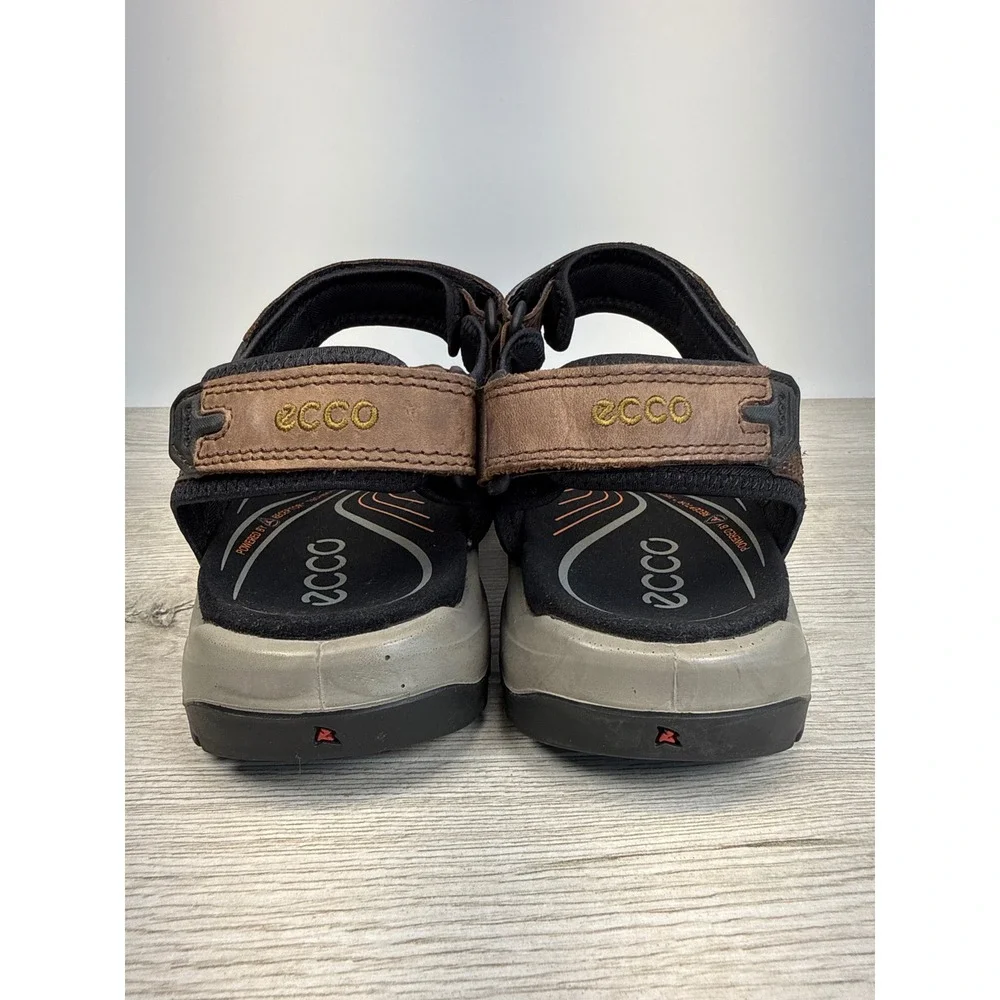 Ecco men 46